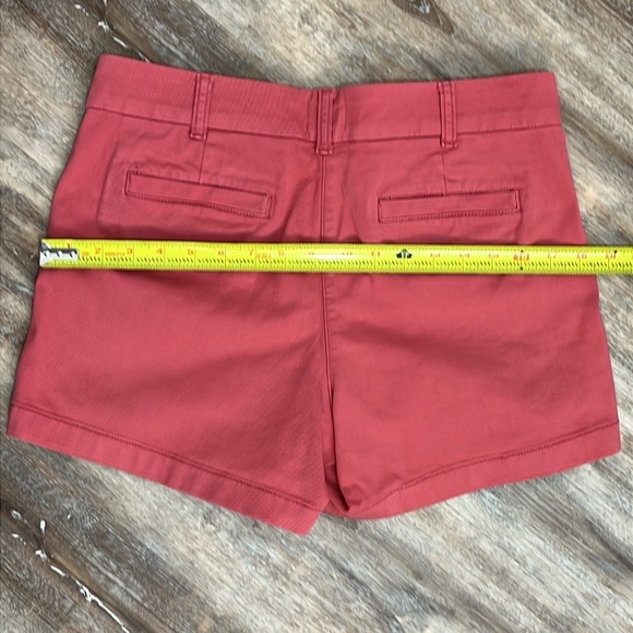 J Crew Women's Pink Chino Shorts 4" Inseam Size 6 Classic Preppy Quite Lux - Picture 5 of 13